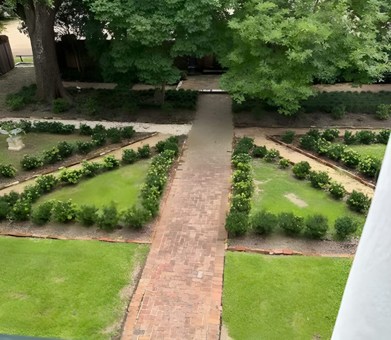Symmetrical garden with hedges